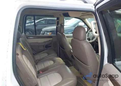 2004 Ford Explorer Eddie Bauer из США, поврежденный, VIN 1FMDU74K54ZB11313